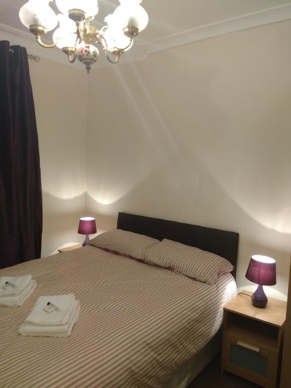 Acton Lodge Guest House 伦敦 客房 照片