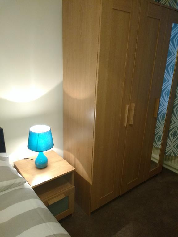 Acton Lodge Guest House 伦敦 客房 照片